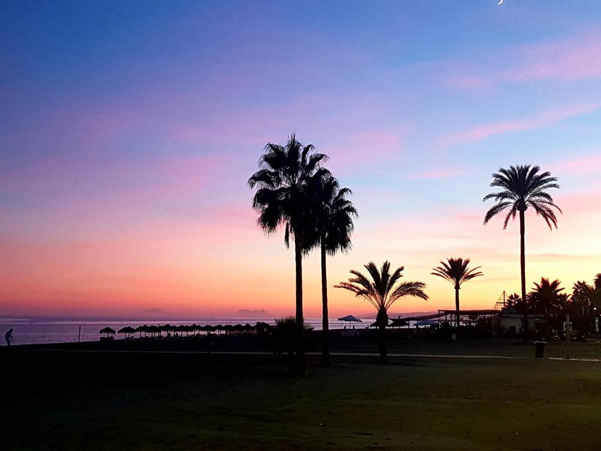 Free Parking, 40 Meters From The Beach, Wi-Fi, Ac Estepona Exterior foto